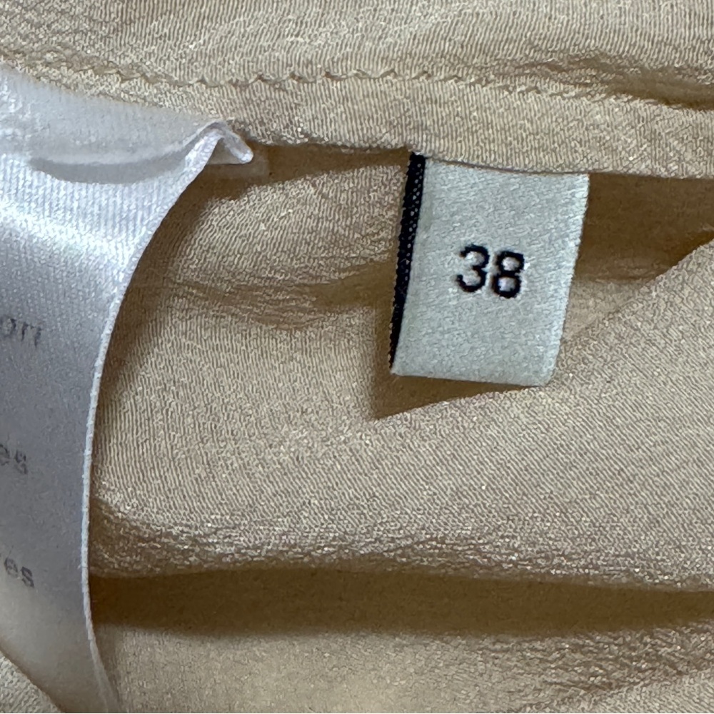 Gucci Beige Blouse with Black Tie Accent - Picture 6 of 6